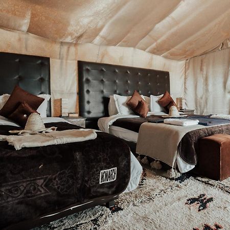 Family Luxury Glamping Ξενοδοχείο Merzouga Εξωτερικό φωτογραφία