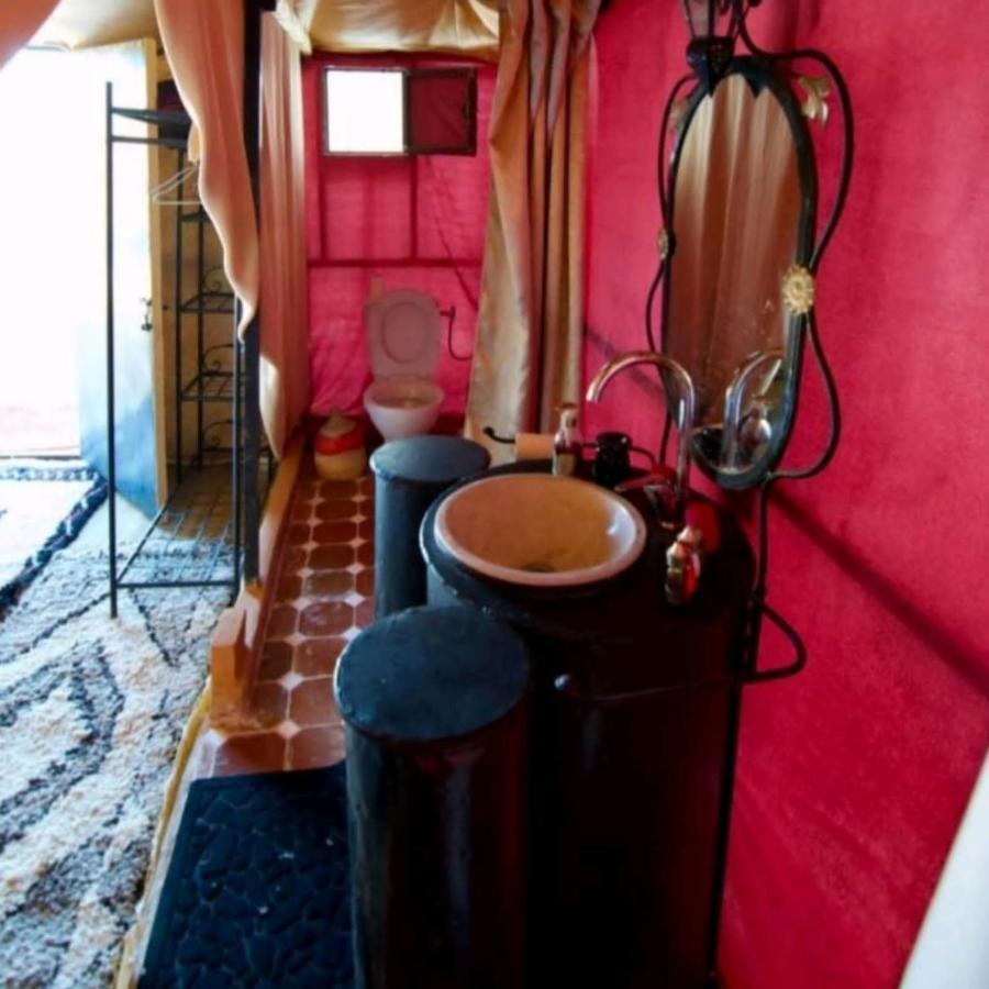 Family Luxury Glamping Ξενοδοχείο Merzouga Εξωτερικό φωτογραφία