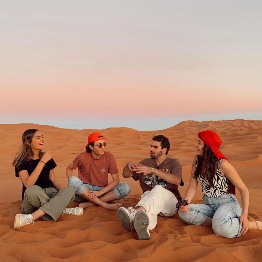 Family Luxury Glamping Ξενοδοχείο Merzouga Εξωτερικό φωτογραφία