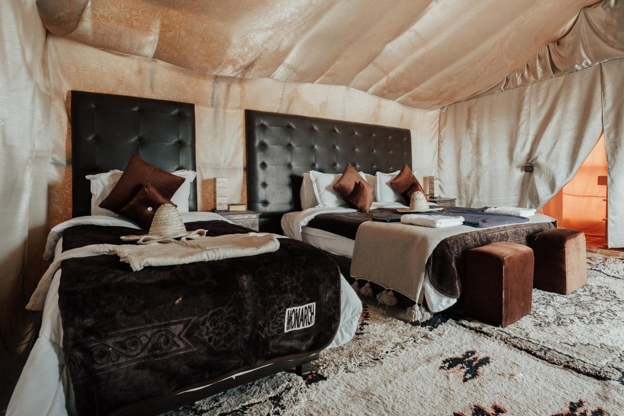 Family Luxury Glamping Ξενοδοχείο Merzouga Εξωτερικό φωτογραφία