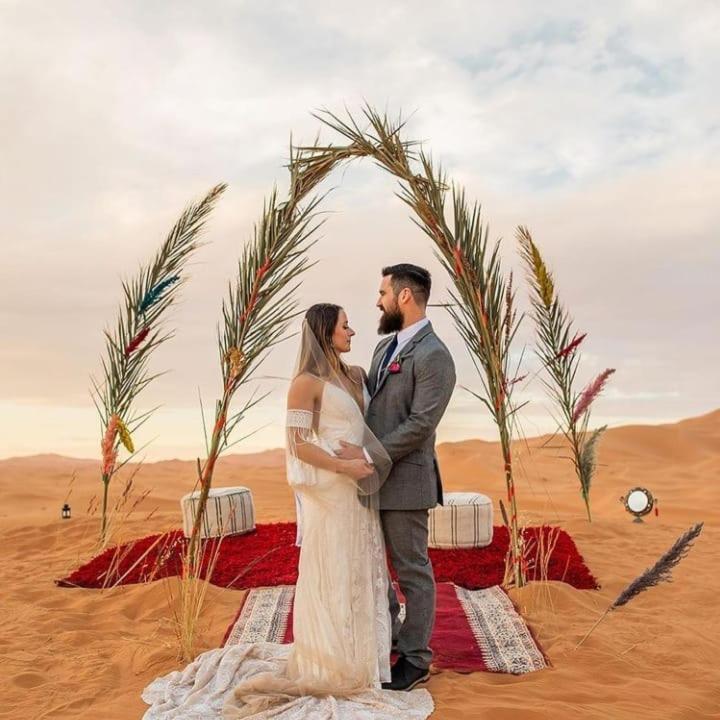 Family Luxury Glamping Ξενοδοχείο Merzouga Εξωτερικό φωτογραφία
